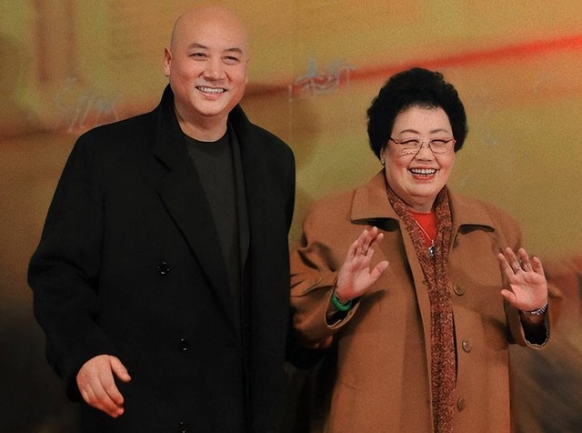 H&ocirc;n nh&acirc;n 36 năm của 'Đường Tăng' Tr&igrave; Trọng Thụy v&agrave; vợ tỉ ph&uacute;- Ảnh 1.