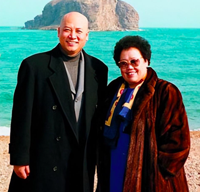 H&ocirc;n nh&acirc;n 36 năm của 'Đường Tăng' Tr&igrave; Trọng Thụy v&agrave; vợ tỉ ph&uacute;- Ảnh 6.