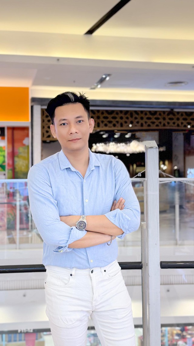 Đạo diễn tiết lộ bất ngờ về c&aacute;t s&ecirc; Nh&atilde; Phương trong 'Xin lỗi, anh chỉ l&agrave;thằngb&aacute;nb&aacute;nhgi&ograve;' - Ảnh 1.