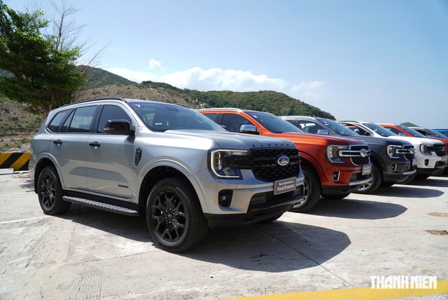 Người d&ugrave;ng xe m&aacute;y dầu 'ng&aacute;n ngẩm', nhiều mẫu tiền đổ đầy b&igrave;nh đến gần 4 triệu - Ảnh 1.