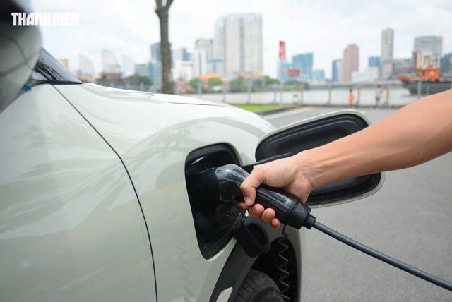 4 sai lầm khiến pin xe điện xuống cấp nhanh, người d&ugrave;ng n&ecirc;n tr&aacute;nh - Ảnh 2.