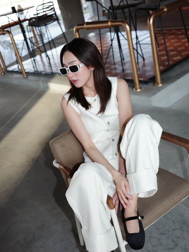 Giày búp bê đế bệt giúp nàng di chuyển linh hoạt mỗi ngày - Ảnh 1.