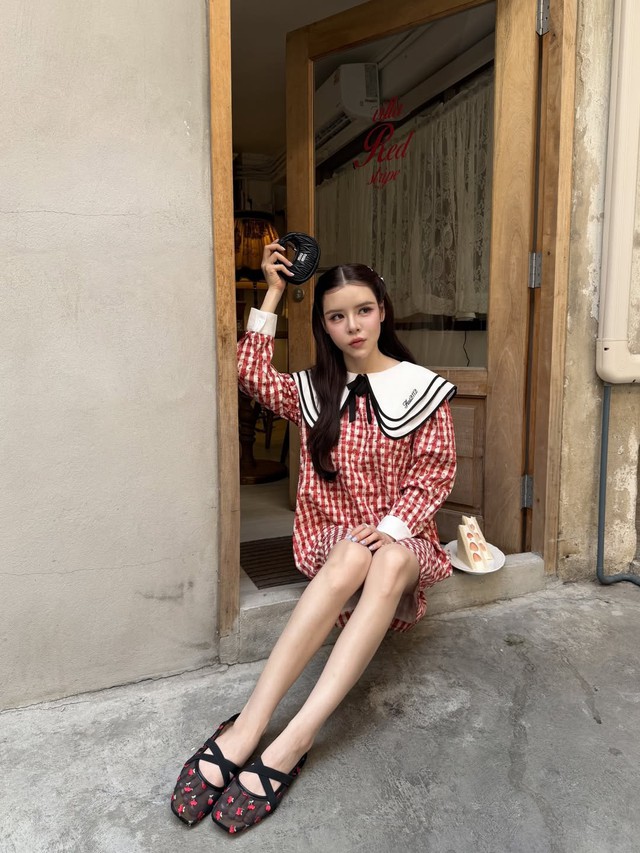 Giày búp bê đế bệt giúp nàng di chuyển linh hoạt mỗi ngày - Ảnh 2.