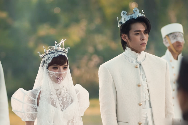 LyLy v&agrave; bạn diễn cao 1,91m ra sao sau 'cơn sốt' phim tết 450 tỉ đồng?- Ảnh 1.