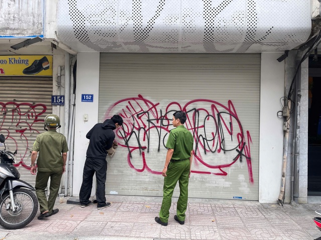 vẽ bậy - Ảnh 1.