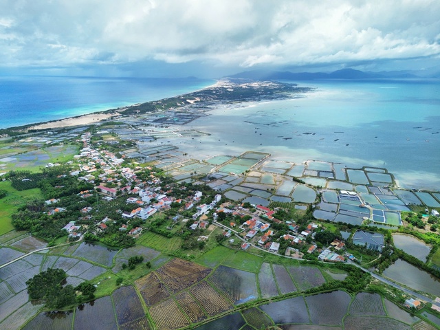 Kh&aacute;nh H&ograve;a gỡ vướng giải ph&oacute;ng mặt bằng Khu kinh tế V&acirc;n Phong - Ảnh 1.