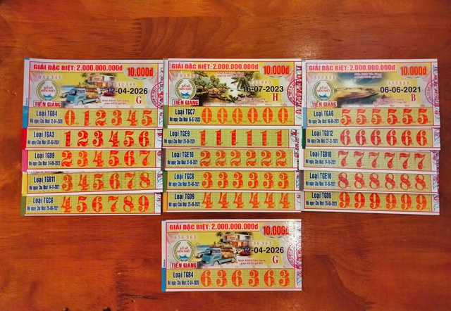 Ch&agrave;ng trai miền T&acirc;y sưu tầm v&eacute; số độc lạ 888888, 999999&hellip;: 'Lần tr&uacute;ng số kh&oacute; qu&ecirc;n!' - Ảnh 1.