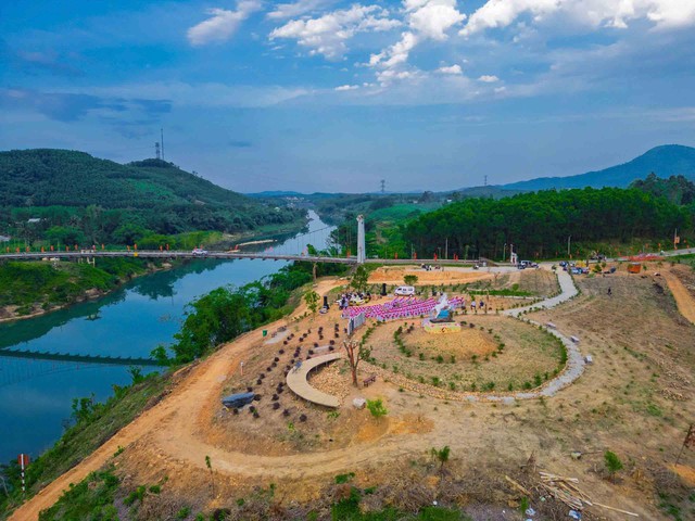 Chung dòng máu Lạc Hồng: Từ vùng kinh tế mới thành điểm sáng du lịch- Ảnh 3. Chung dòng máu Lạc Hồng: Từ vùng kinh tế mới thành điểm sáng du lịch- Ảnh 3.