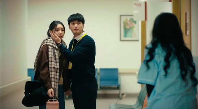 Phim Bước ch&acirc;n v&agrave;o đời c&oacute; Quỳnh Kool đ&oacute;ng ch&iacute;nh đang &lsquo;tra tấn&rsquo; kh&aacute;n giả? - Ảnh 3.