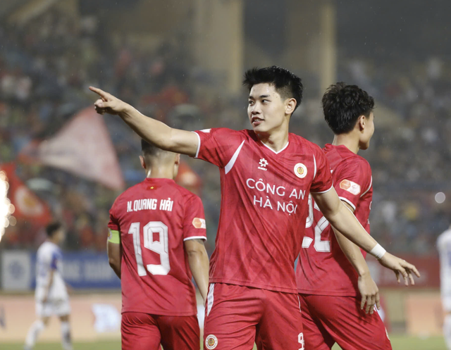 Lịch thi đấu V-League rất hay h&ocirc;m nay: CLB CAHN sẽ thắng Hải Ph&ograve;ng để v&ocirc; địch sớm, Đ&igrave;nh Bắc ghi b&agrave;n?- Ảnh 1.