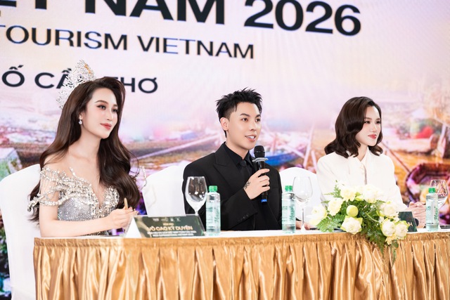 N&agrave;ng hậu Việt l&ecirc;n chức gi&aacute;m đốc ở tuổi 23- Ảnh 2.