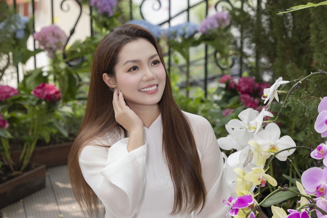 Ca sĩ Nguyễn Ngọc Anh: Thanh xu&acirc;n của mẹ ch&iacute;nh l&agrave; con - Ảnh 1.