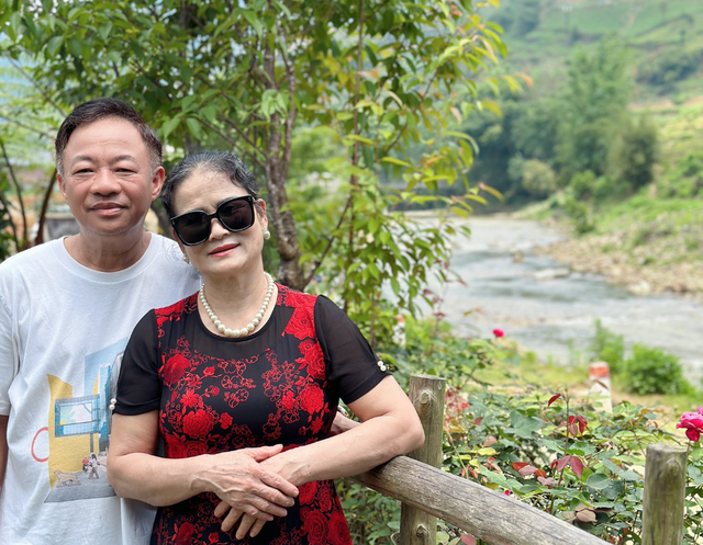 Người trẻ mua vàng, chi cả trăm triệu đưa mẹ đi du lịch - Ảnh 4.