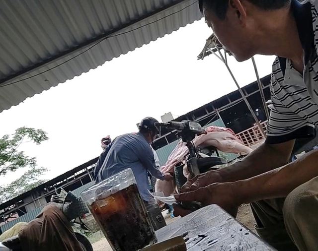 Thịt bẩn tung hoành qua lỗ hổng kiểm dịch - Ảnh 4.