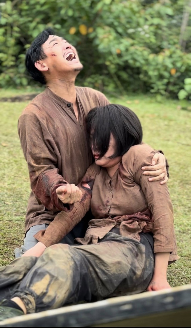 Hứa Vĩ Văn tiết lộ gian nan quay phim lịch sử ở bi&ecirc;n giới Việt - L&agrave;o - Ảnh 2.