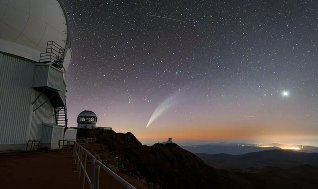 Visitor Approaches From the Edge of the Solar System - Ảnh 1.