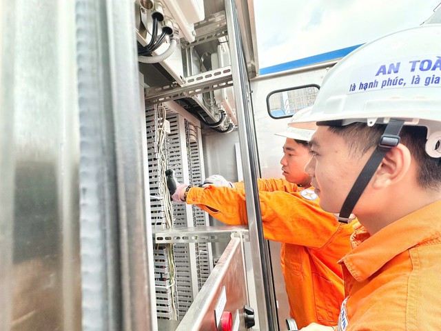 Những 'c&uacute; chạm' thực tế ở ng&agrave;nh điện th&agrave;nh phố mang t&ecirc;n B&aacute;c - Ảnh 2.