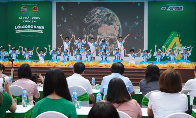 Học sinh tiểu học thi l&agrave;m video clip lan tỏa lối sống xanh v&agrave; năng động  - Ảnh 1.
