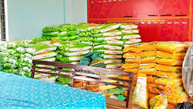 Vì sao hơn 10 tấn lúa giống hỗ trợ ở Gia Lai bị tồn kho? - Ảnh 1.