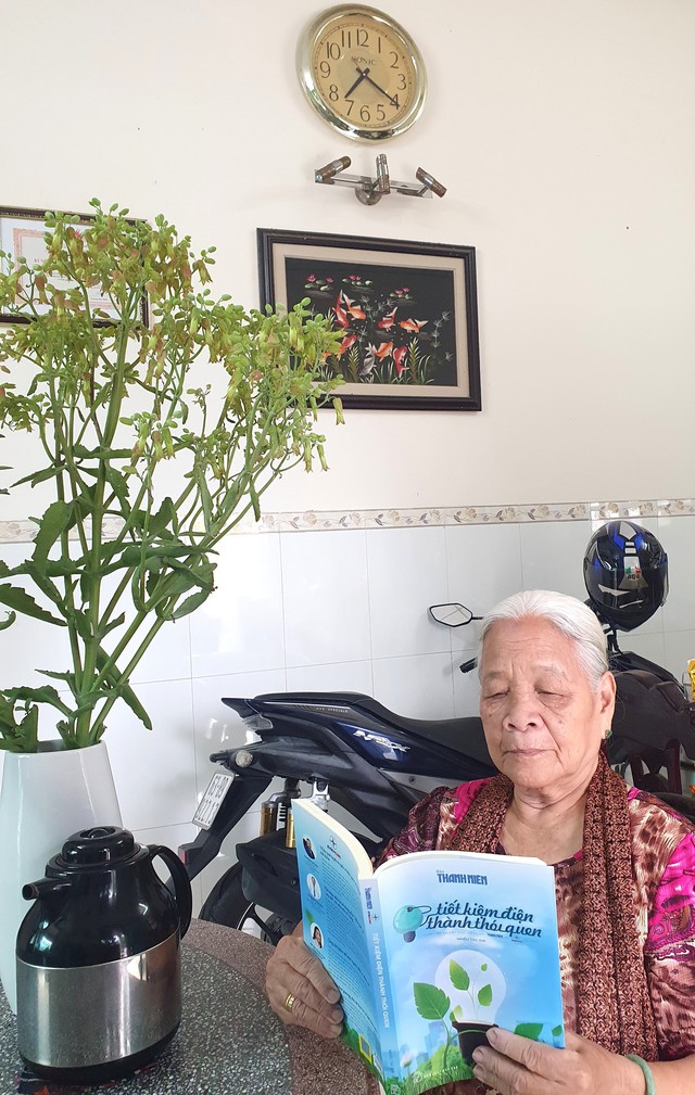 'Mỗi kWh tiết kiệm, tôi lại thêm một lần yêu EVNHCMC' - Ảnh 1.