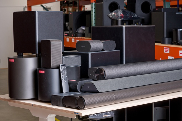 Chuy&ecirc;n gia tiết lộ khoảng thời gian v&agrave;ng để săn loa soundbar gi&aacute; tốt - Ảnh 1.