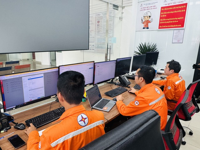 20 năm đồng h&agrave;nh với ng&agrave;nh điện - Ảnh 2.