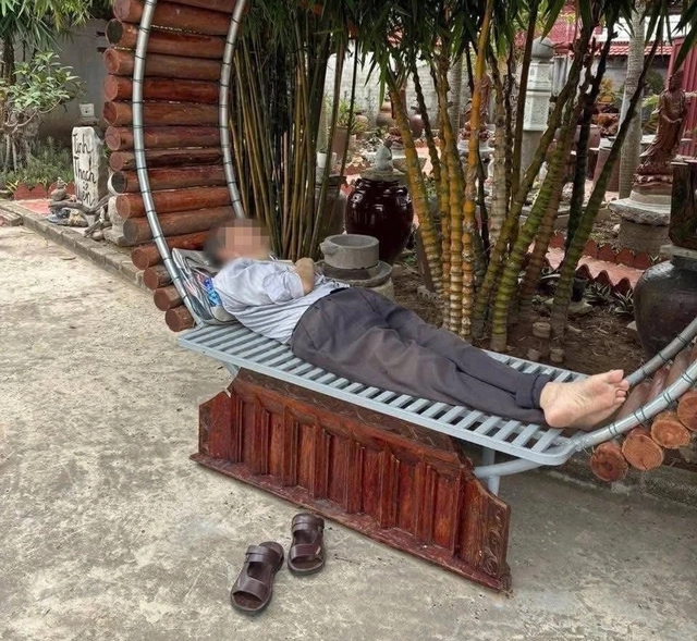Ch&iacute;nh quyền l&ecirc;n tiếng vụ cụ &ocirc;ng 'bỏ rơi' trước cổng ch&ugrave;a - Ảnh 2.