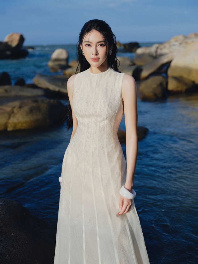 Đầm midi thanh lịch cho ngày nắng - Ảnh 3.