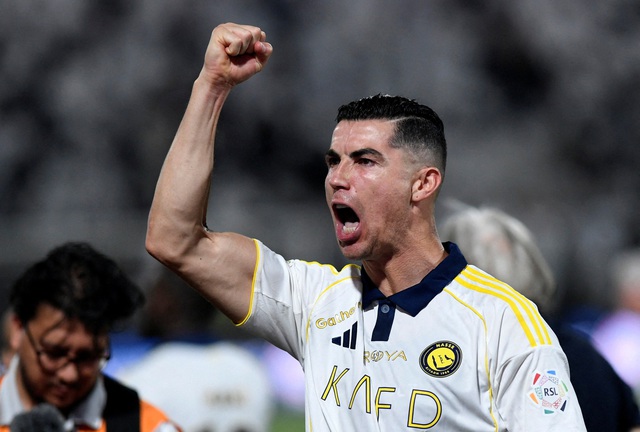 Căng thẳng trước trận quyết đấu ng&ocirc;i v&ocirc; địch Saudi Pro League, Ronaldo bất ngờ l&ecirc;n tiếng  - Ảnh 1.