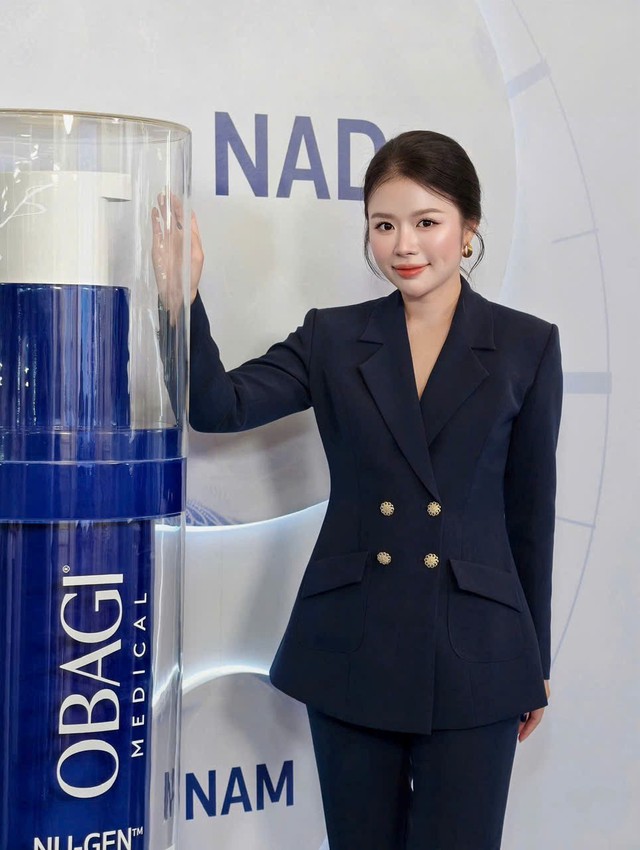 BS Văn Thị Th&ugrave;y Trang: T&acirc;m huyết g&oacute;i trọn trong sứ mệnh l&agrave;m đẹp chuẩn y khoa - Ảnh 3.