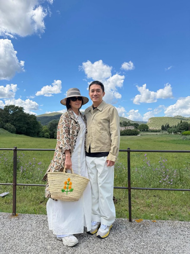 Lương Triều Vỹ tận hưởng kỳ nghỉ bình yên bên Lưu Gia Linh- Ảnh 2. Lương Triều Vỹ tận hưởng kỳ nghỉ bình yên bên Lưu Gia Linh- Ảnh 2.