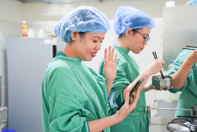 Nghề điều dưỡng: &Aacute;p lực, sợ h&atilde;i v&agrave; h&agrave;nh tr&igrave;nh giữ lấy sự sống- Ảnh 10.