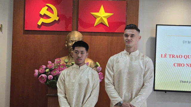 Nóng: FIFA đồng ý cho Lê Giang Patrik khoác áo đội tuyển Việt Nam, ông Kim có hàng thủ lý tưởng- Ảnh 2. Nóng: FIFA đồng ý cho Lê Giang Patrik khoác áo đội tuyển Việt Nam, ông Kim có hàng thủ lý tưởng- Ảnh 2.