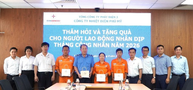 Công đoàn Nhiệt điện Phú Mỹ thăm, tặng quà người lao động dịp Tháng Công nhân 2026 - Ảnh 1.