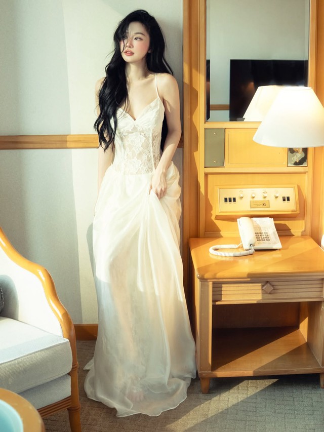 Xu hướng mùa hè gọi tên những bản phối nhẹ nhàng cùng vải ren - Ảnh 9.