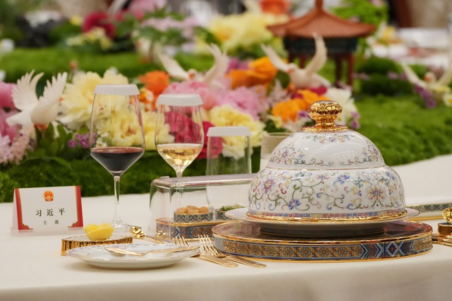 Những hình ảnh trong ngày hội nghị thượng đỉnh Mỹ - Trung - Ảnh 14.