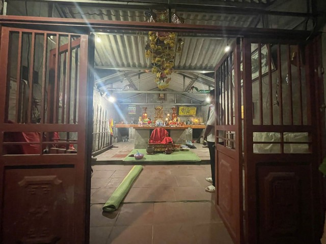 Thiếu nữ 18 tuổi bị hiếp dâm khi đi giải bùa - Ảnh 1.