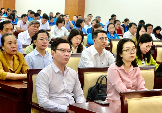 Điểm tựa mới cho công nhân TP.HCM tại các xã, phường, đặc khu - Ảnh 2.