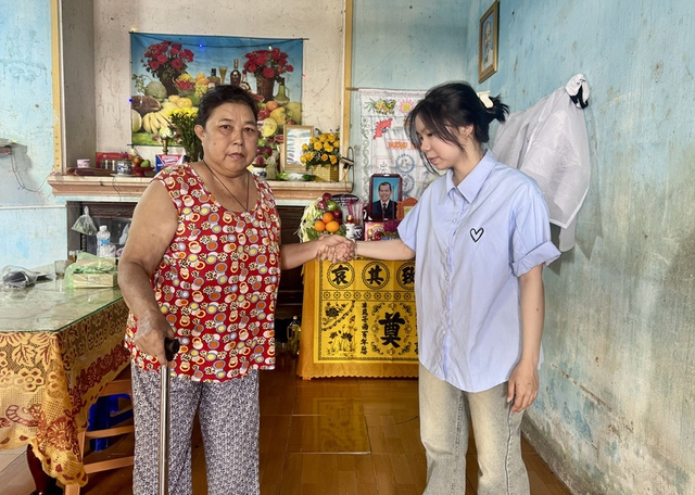 Cha mất giữa biển, nữ sinh viên có nguy cơ bỏ học- Ảnh 2. Cha mất giữa biển, nữ sinh viên có nguy cơ bỏ học- Ảnh 2.
