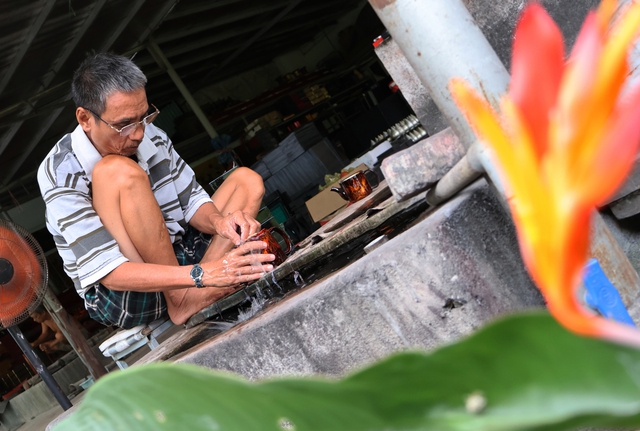 X&uacute;c động xem ảnh 'L&agrave;ng nghề thời đại số' - Ảnh 5.