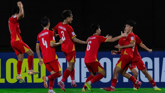 U.17 Việt Nam giành vé World Cup: Kỳ tích tạo nên từ sức mạnh của cả cộng đồng- Ảnh 3. U.17 Việt Nam giành vé World Cup: Kỳ tích tạo nên từ sức mạnh của cả cộng đồng- Ảnh 3.