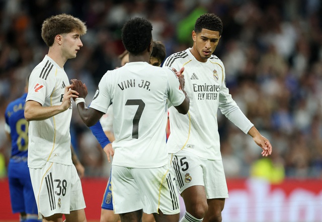 HLV Mourinho sắp tái hợp Real Madrid, Chủ tịch Florentino Perez giao nhiệm vụ đặc biệt- Ảnh 2.