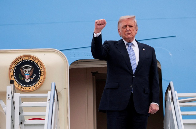 Tổng thống Trump rời Bắc Kinh sau 3 ngày thăm Trung Quốc - Ảnh 1.