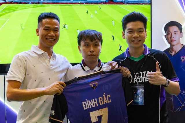 Total Football VNG  ra mắt ấn tượng tại sự kiện Vietnam GameVerse 2026 - Ảnh 3.