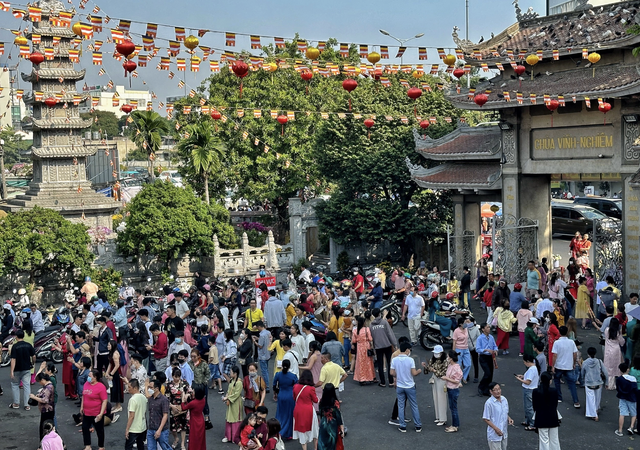 Người Việt chính thức đón tháng 4 theo lịch âm hôm nay: Xuất hiện ngày đặc biệt - Ảnh 2.