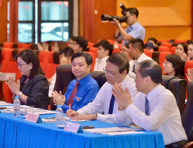 Thông tin chính thống phải đi trước một bước - Ảnh 1.