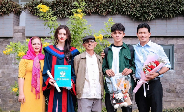 Cô gái Chăm từng gây sốt Hoa hậu hoàn vũ Việt Nam 2021 giờ ra sao? - Ảnh 4.