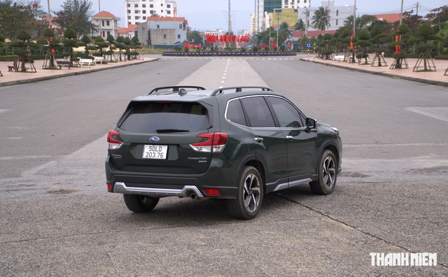 Subaru Forester tiếp tục giảm giá hơn 300 triệu, 'của hời' cho người thực dụng - Ảnh 2.