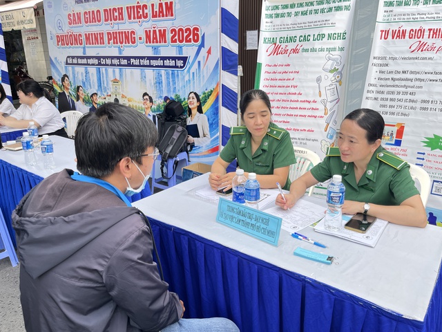TP.HCM tuyển nhiều lao động phổ thông, có vị trí lương hơn 40 triệu đồng/tháng - Ảnh 2.
