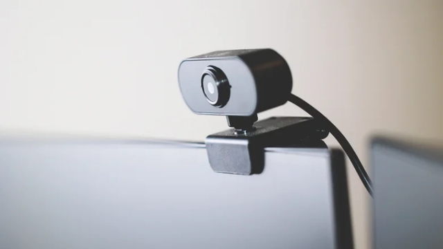 Mẹo vệ sinh ống k&iacute;nh Webcam 'chuẩn chuy&ecirc;n gia' &iacute;t người biết - Ảnh 1.